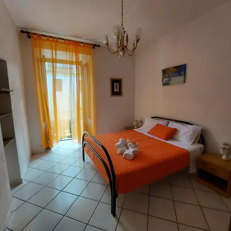 Rainbow Apartment Tropea